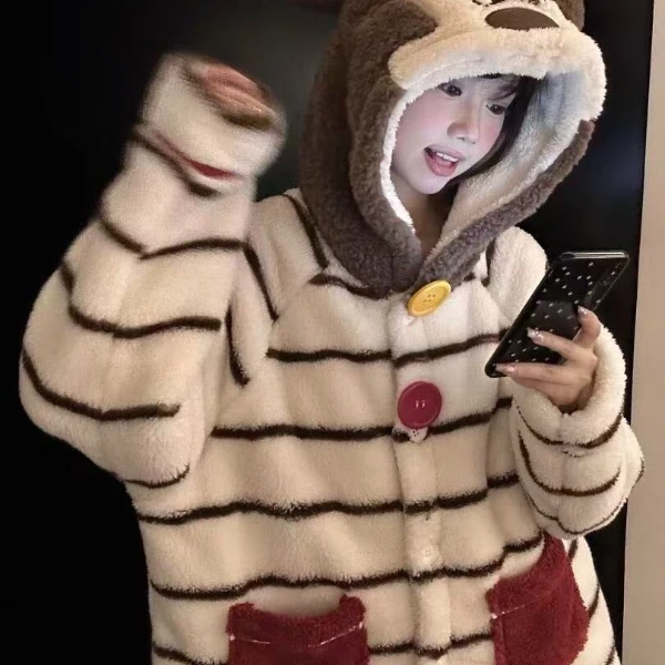 米奇秋冬款珊瑚绒睡衣条纹卡通可爱舒适保暖套装女款家居服可外
