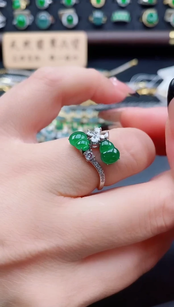 银S925镶嵌戒指翡翠1