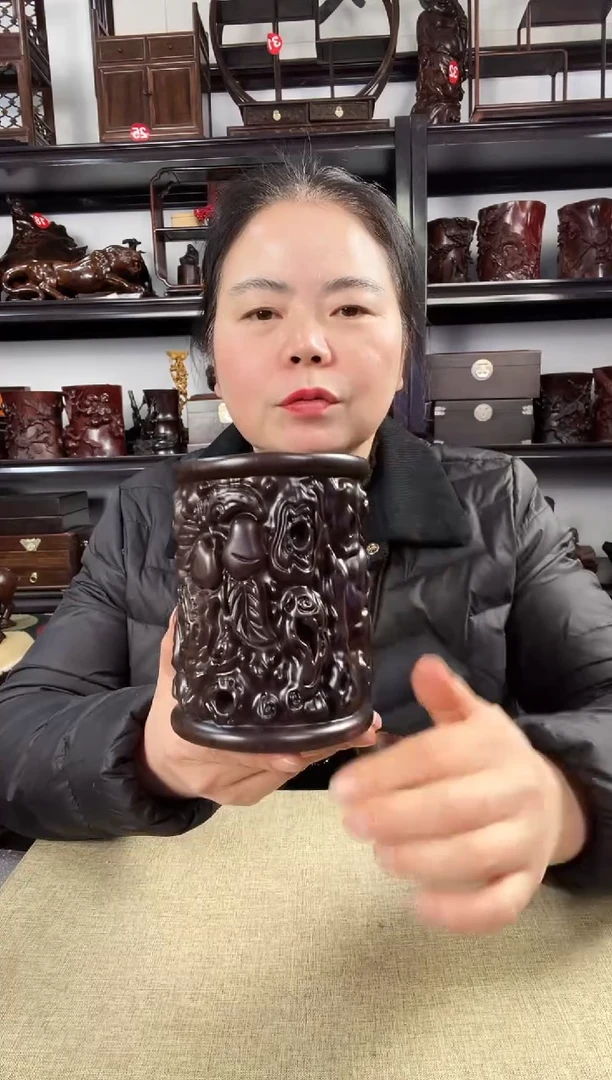木寿桃笔筒老李红木工艺品