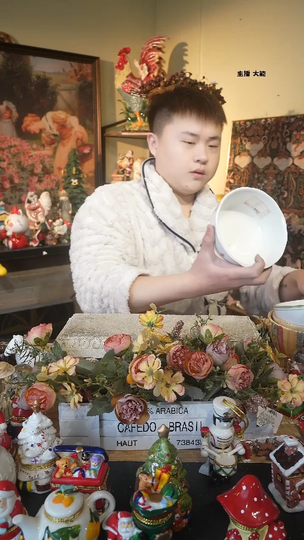 【闪购商品】469默认微瑕高端树脂陶瓷摆件Q