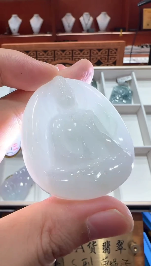 翡翠挂件未镶嵌A货翡翠多样性孤品