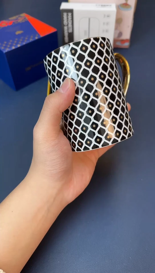 瓷片老号重启，一漏到低@@H1778