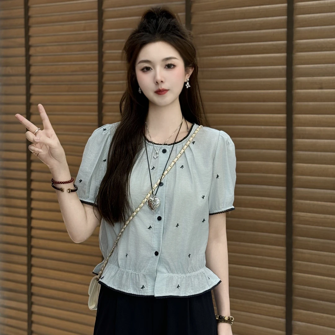 宿慕SUMU女款刺绣圆领短袖小衫2025新款夏季衬衫小众女装F8600S