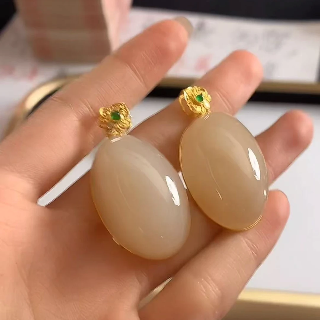 【逍遥】18K和田玉藕粉蛋面吊坠*272/33/多样性发/1件