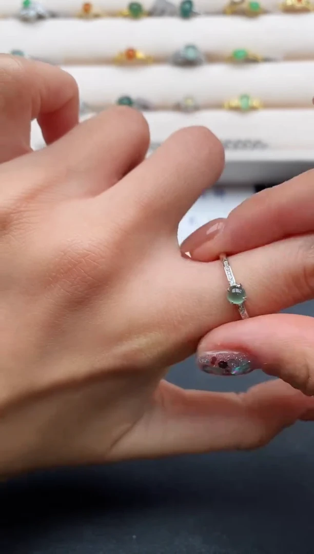 银S925镶嵌戒指翡翠666666+8