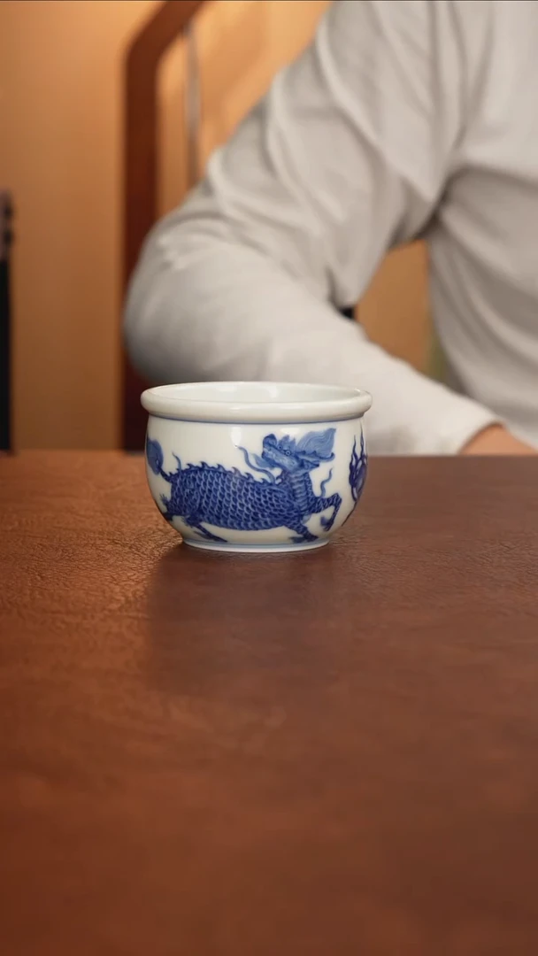 景德镇瓷器，青花瓷手绘茶具~火麒麟