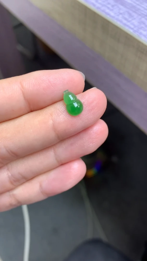 未镶嵌定制翡翠雨*月毛货