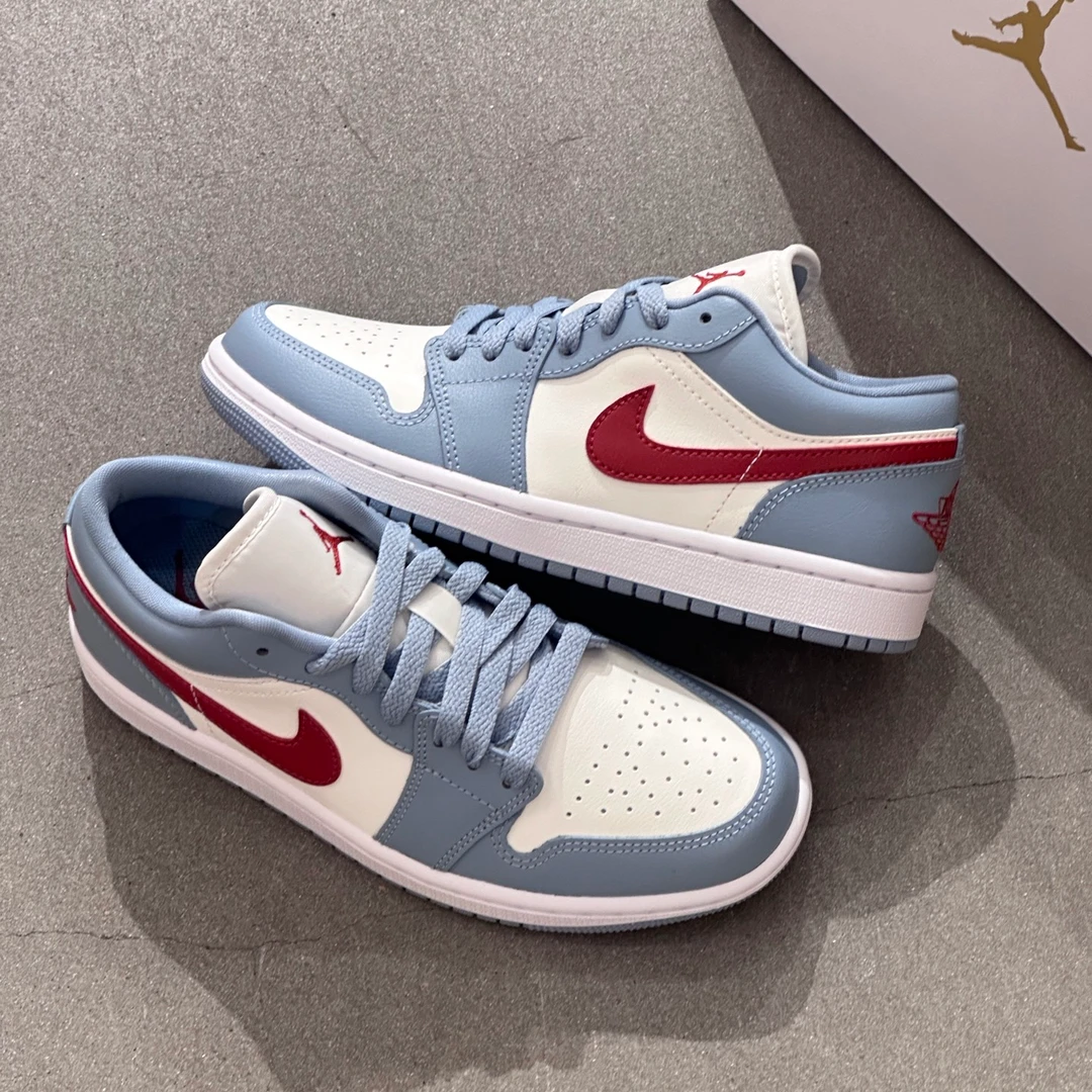 Air Jordan 1 Low AJ1女款低帮蓝白色复古运动休闲板鞋官方正品
