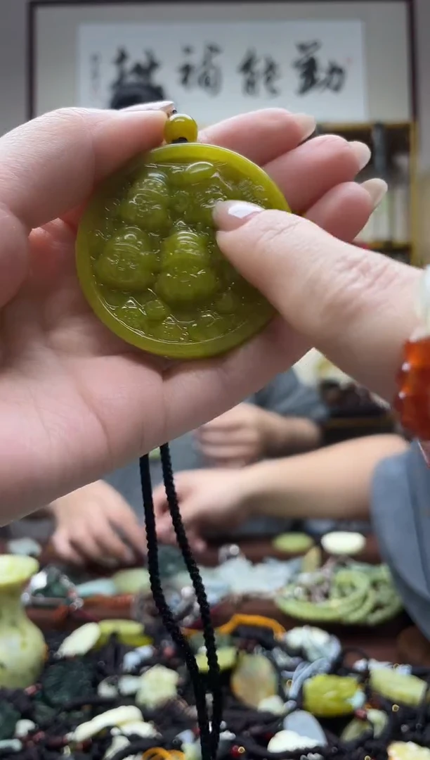 未镶嵌岫玉吊坠多样性发货拍一发一