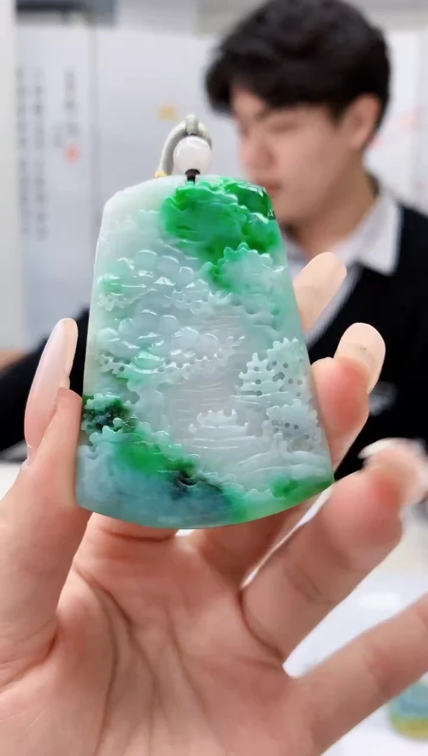 【闪购商品】定制翡翠未镶嵌5145lr-毛货挂件85