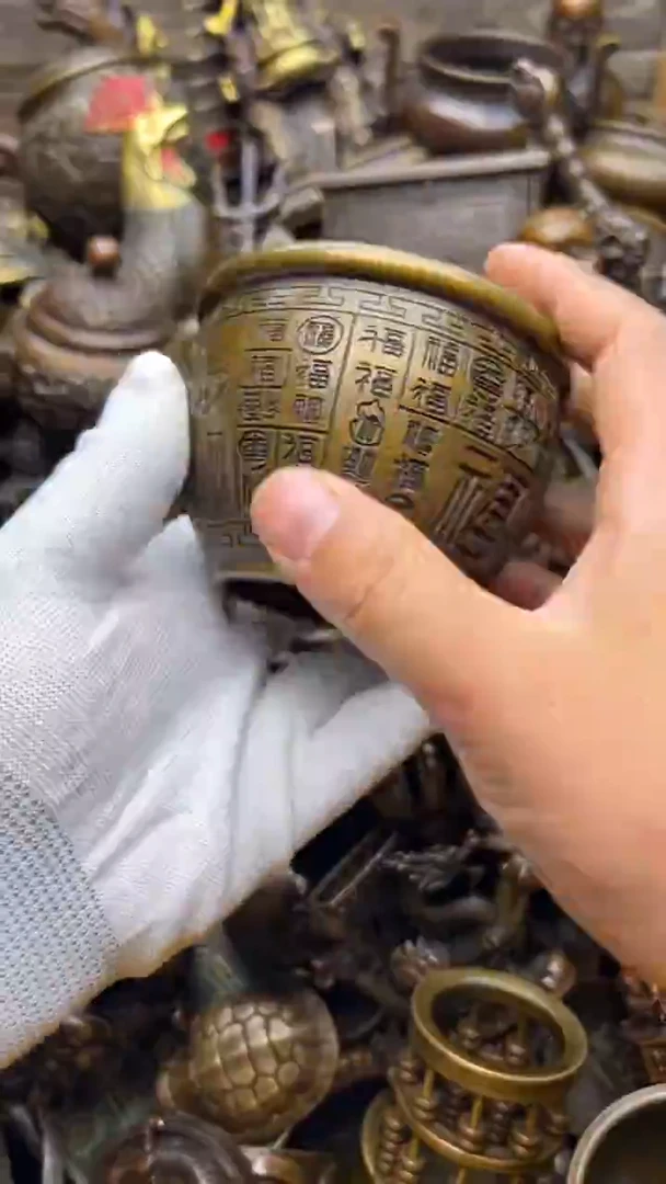 精美铜器，点击下单