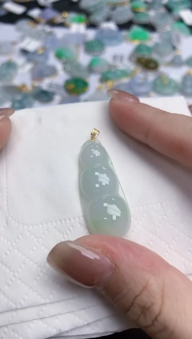 【闪购商品】翡翠颈饰18K金镶嵌天然缅甸翡翠A货