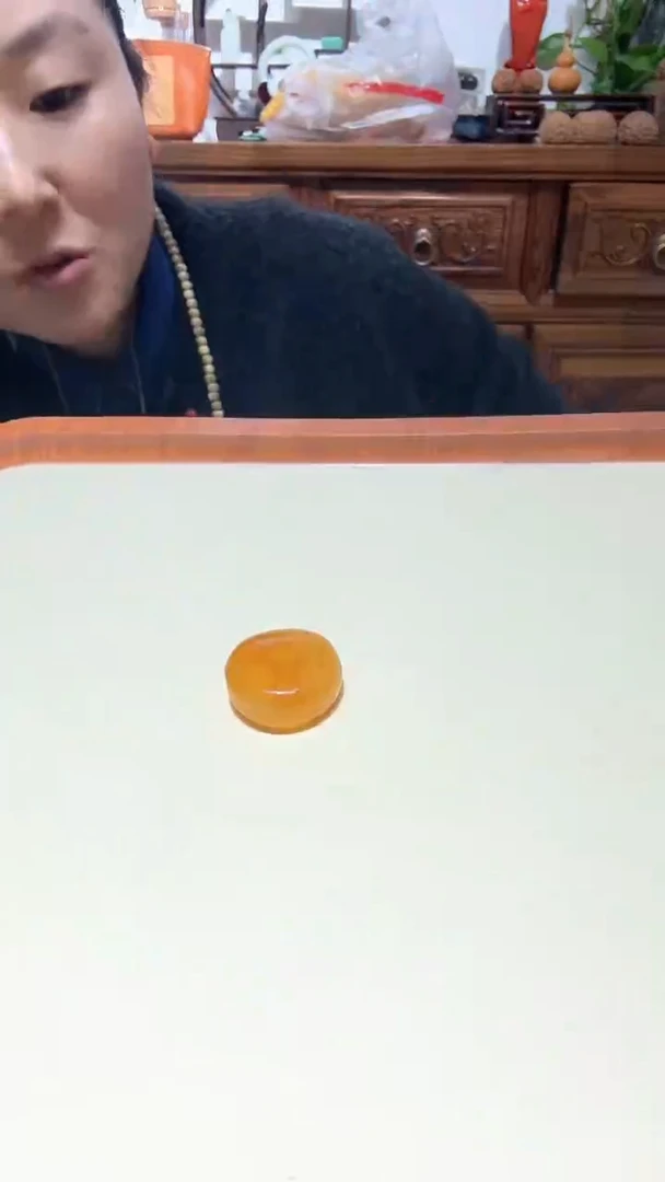 蜜蜡颈饰未镶嵌精品平安扣