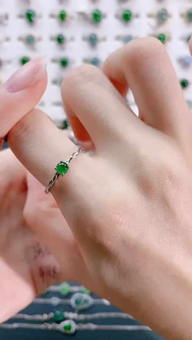 【闪购商品】翡翠戒指银S925镶嵌天然翡翠