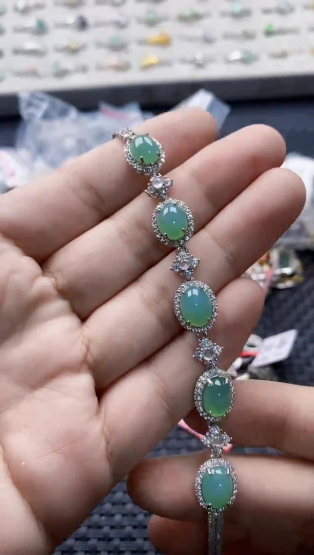 翡翠戒指银S925镶嵌2500000     8