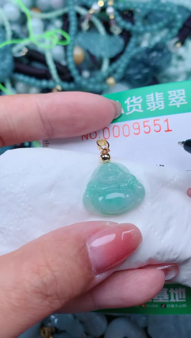 【闪购商品】翡翠颈饰未镶嵌.0009551