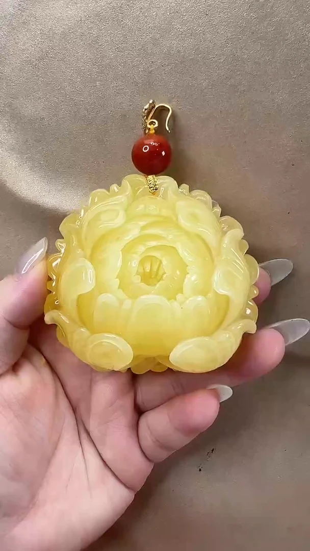 琥珀颈饰未镶嵌吊坠