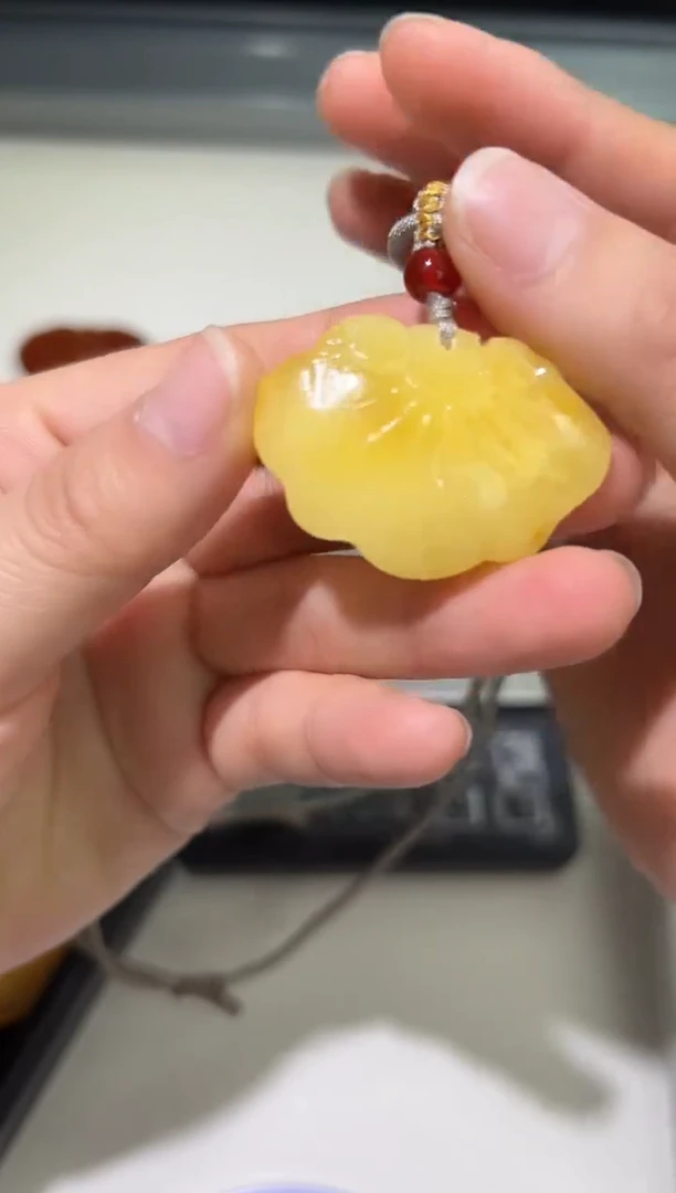 裸石琥珀未镶嵌琥珀蜜蜡吊坠