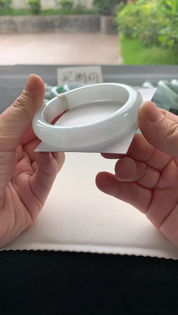 翡翠手镯未镶嵌57.2正圈买断A5231