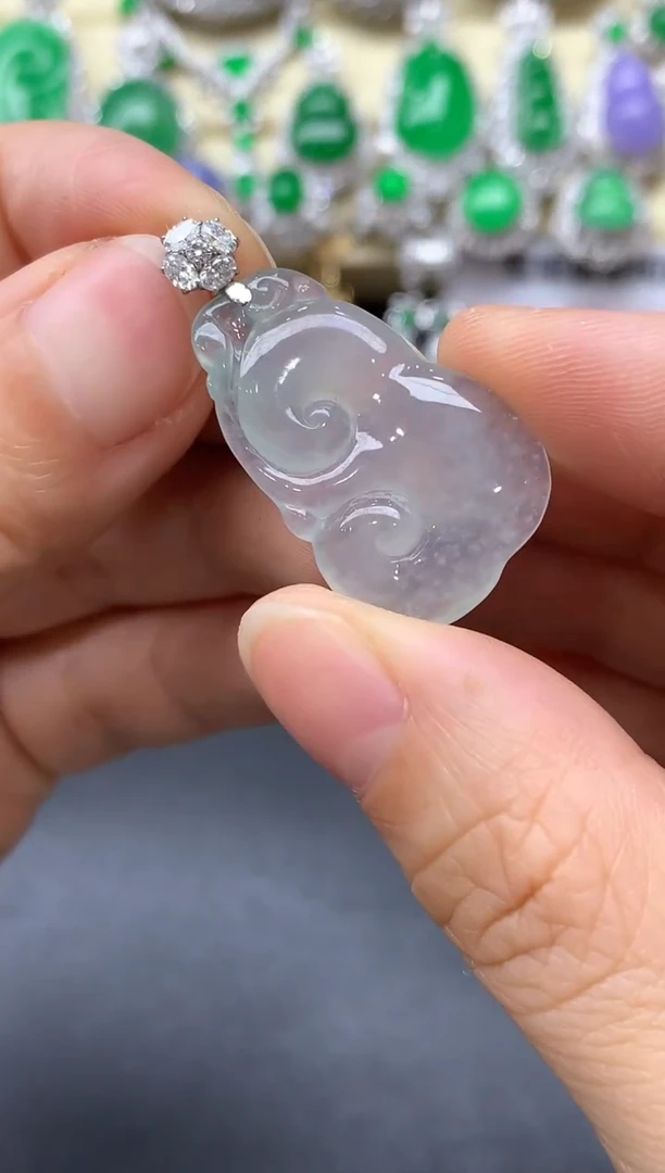 颈饰18K金镶嵌翡翠36-中国好珍宝