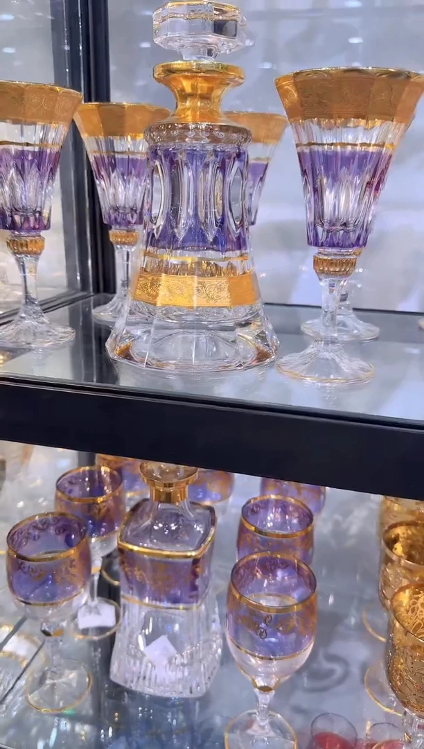 摆件用****7娜娜中古瓷器如图所示4000