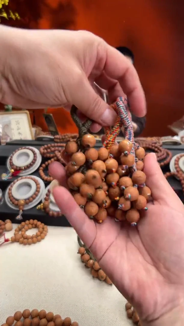 手串凤眼菩提葡萄串节节高