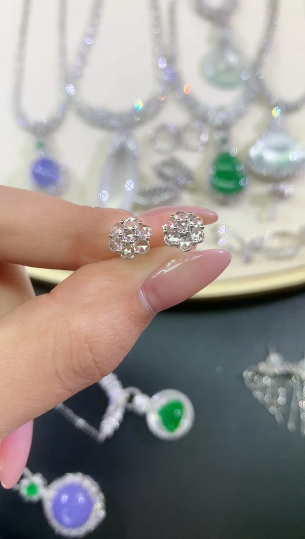 耳饰18K金镶嵌钻石A340|多样性发货一件|3580