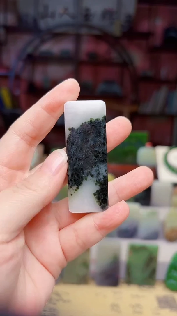 未镶嵌独山玉颈饰121