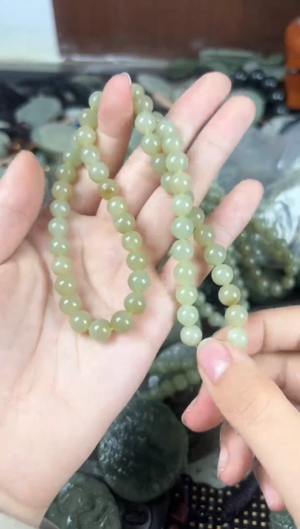 【闪购商品】和田玉颈饰未镶嵌1