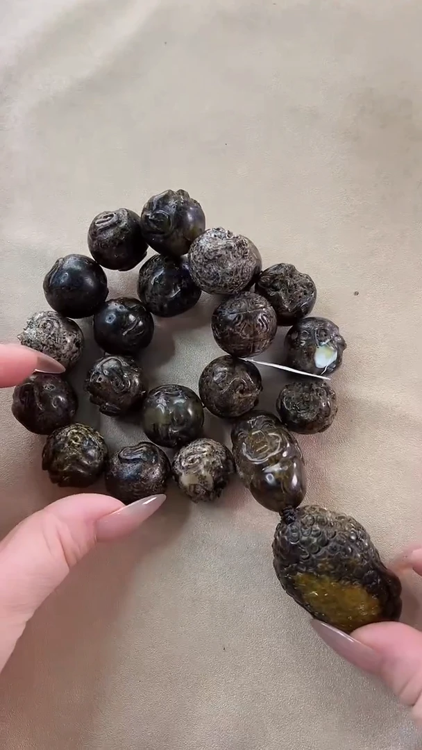 【闪购商品】琥珀颈饰未镶嵌项链