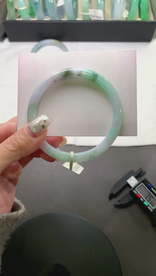 未镶嵌手镯（贵妃镯）翡翠56.5*6.8*6.7