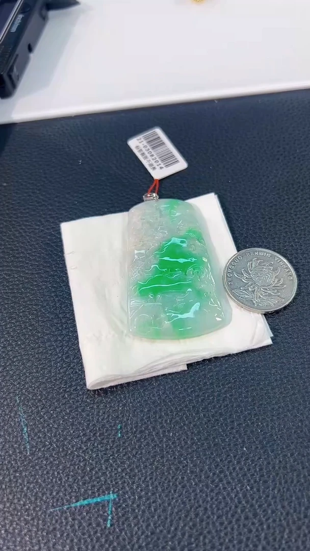 颈饰18K金镶嵌翡翠 缅料A货/支持复检/一件