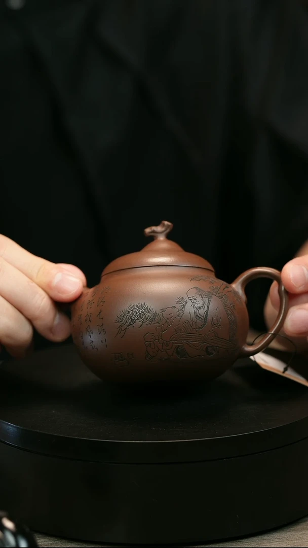 茶壶紫砂海****9H1995赵信军底槽清刻绘茄瓜