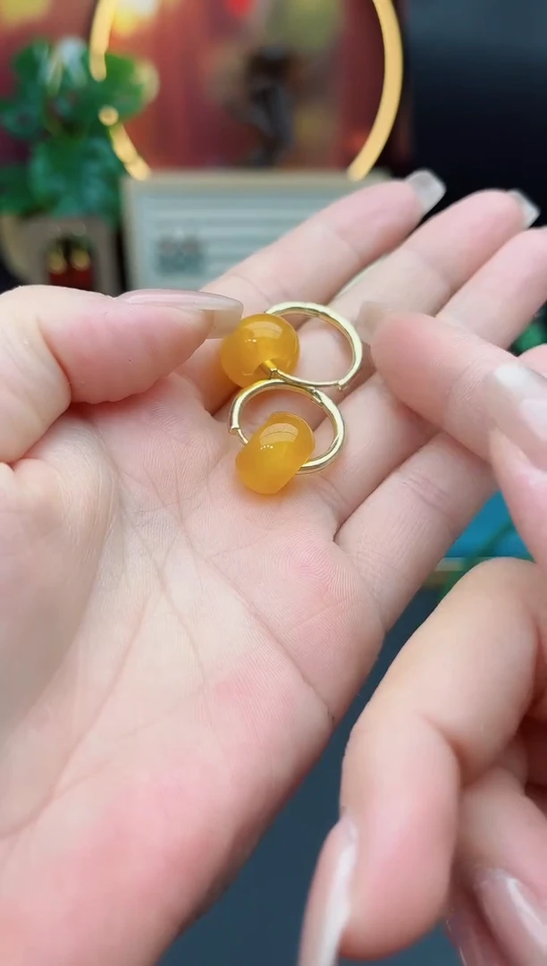 玛瑙/玉髓耳饰未镶嵌536000