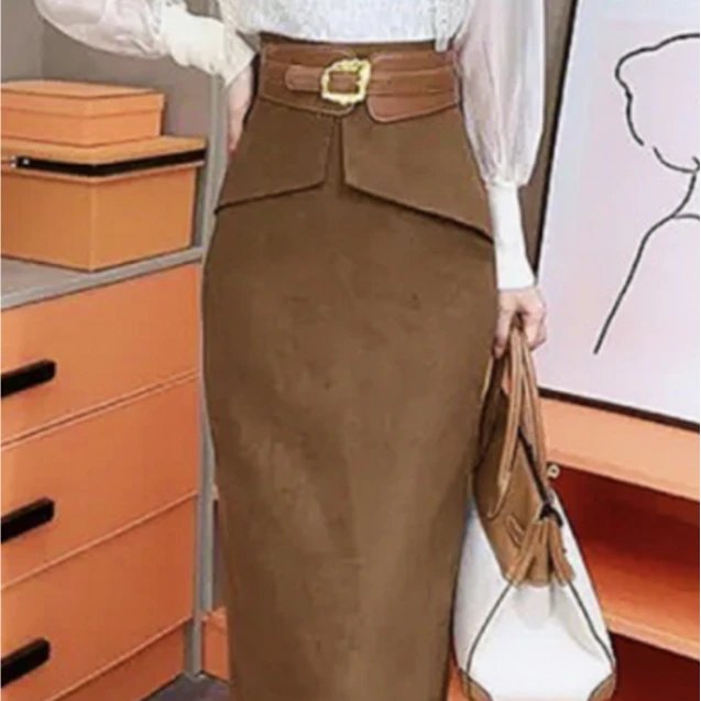 芙娜妮法式设计感收腰小众设计感显瘦时尚复古半身裙女F2310184B