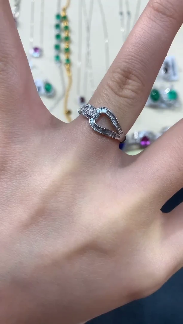 【闪购商品】钻石戒指18K金镶嵌A459|2980