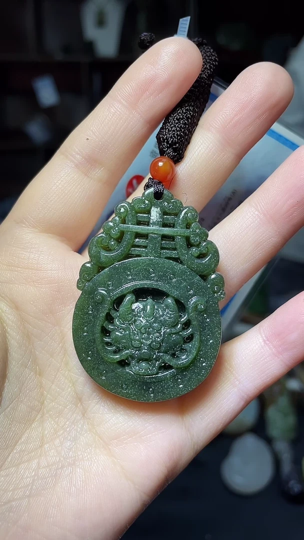 【闪购商品】和田玉颈饰未镶嵌1