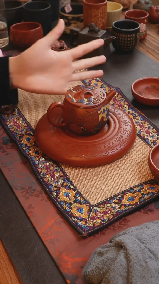 茶杯紫砂见素造器堆绘蓝黄彩色茶壶