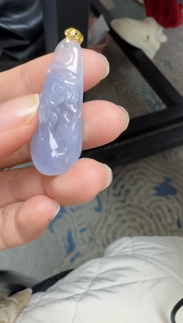 【闪购商品】翡翠颈饰18K金镶嵌缅甸翡翠A货吊坠