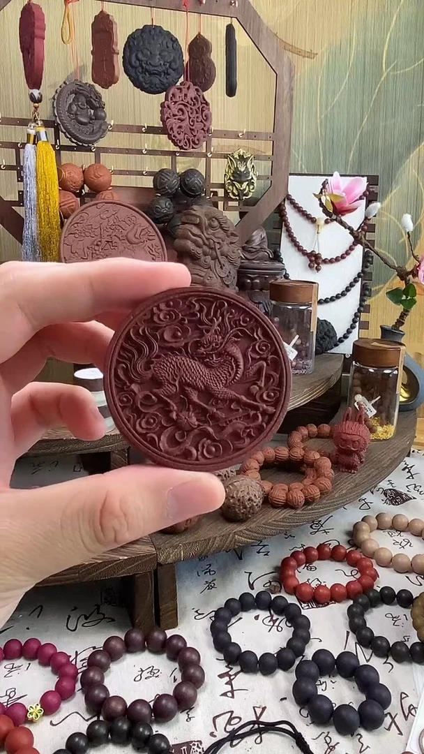 泥塑宣和内府降真合香牌-麒麟