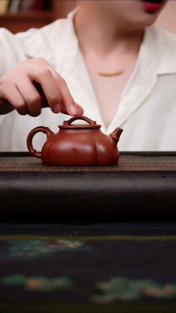 茶壶紫砂红清水 海棠竹