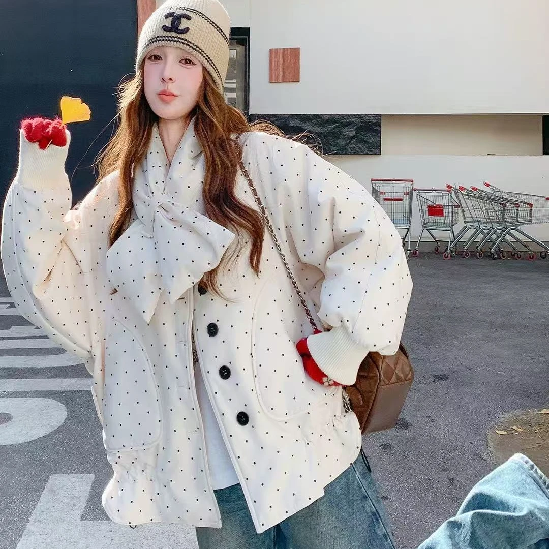 可拆卸围脖设计女2025冬季新款气质氛围感加厚保暖外套