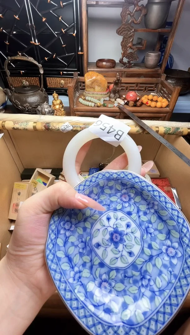 瓷片姿**宝瓷器瓷器瓷器瓷器