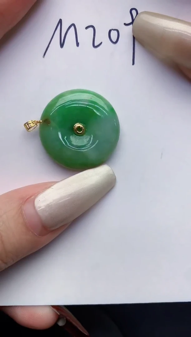 【闪购商品】翡翠颈饰18K金镶嵌000000000