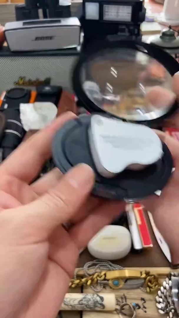 瓷片闪购商品  如图所示