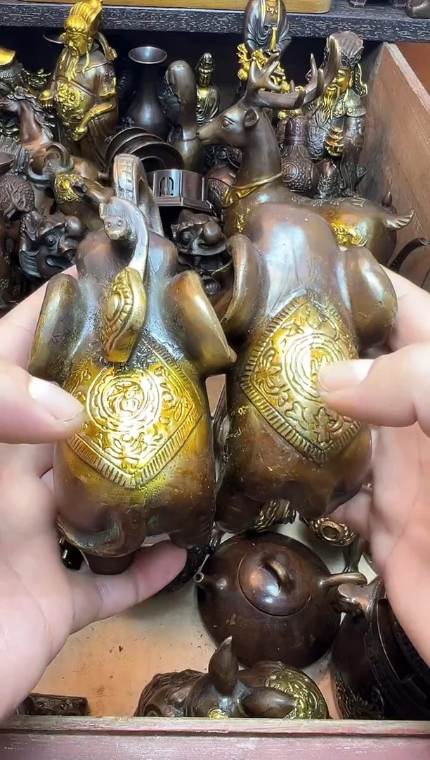 1案台摆件 物品摆件