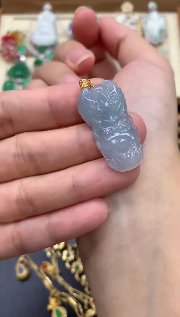 翡翠18K金镶嵌颈饰215-中国好珍宝