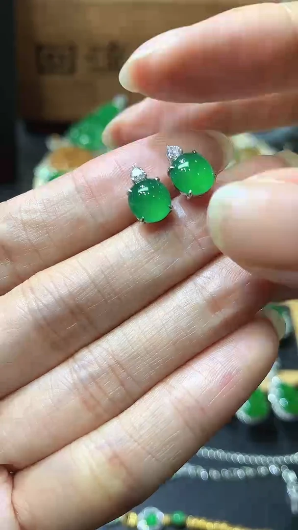 翡翠18K金镶嵌耳饰团购