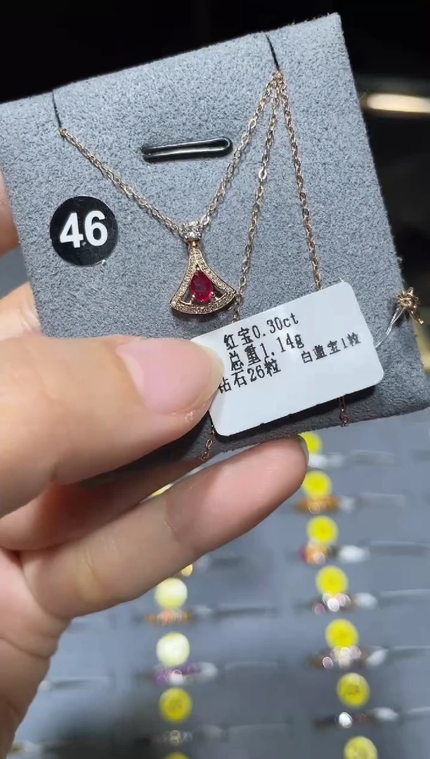 项链18K金镶嵌红宝石1