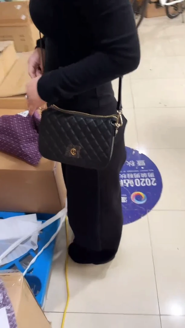 头层牛皮464品牌男包清货中(不要卡单，理性消费）